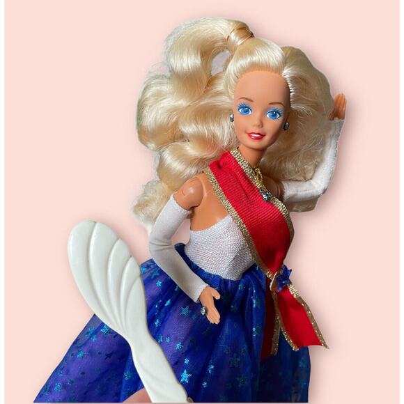 NEW BARBIE DOLL 1989 UNITED STATES COMMITTEE FOR UNICEF BLONDE NWOB - Picture 1 of 9